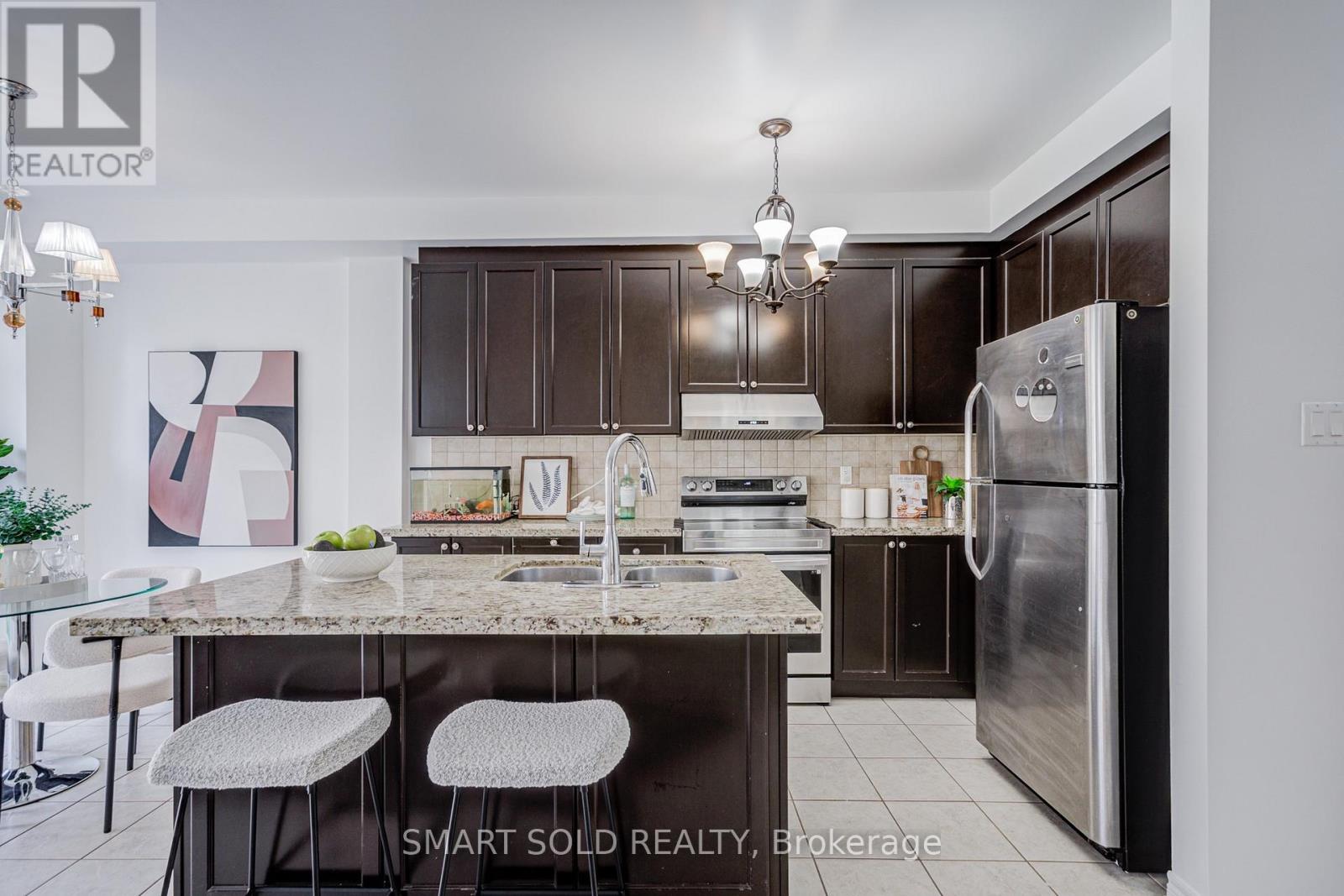 3 CHAO CRESCENT - 17