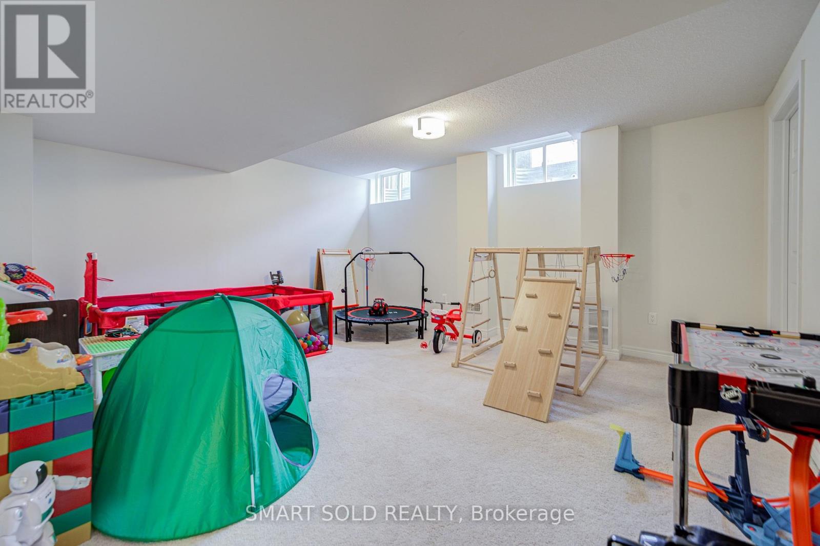 3 CHAO CRESCENT - 39