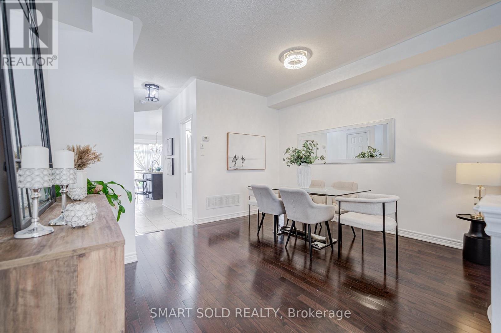 3 CHAO CRESCENT - 9