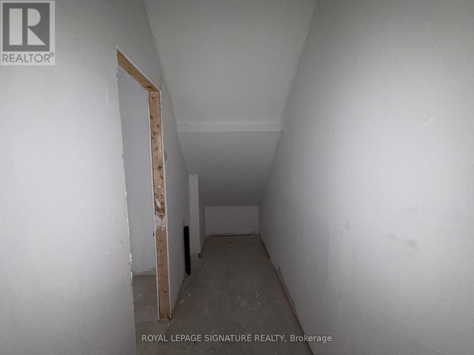 3 - 220 DISSETTE STREET, Bradford West Gwillimbury (Bradford) — photo 8