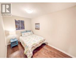 Loft - 104 Willow(main Floor) Lane, Newmarket, ON L3Y4J2 Photo 7