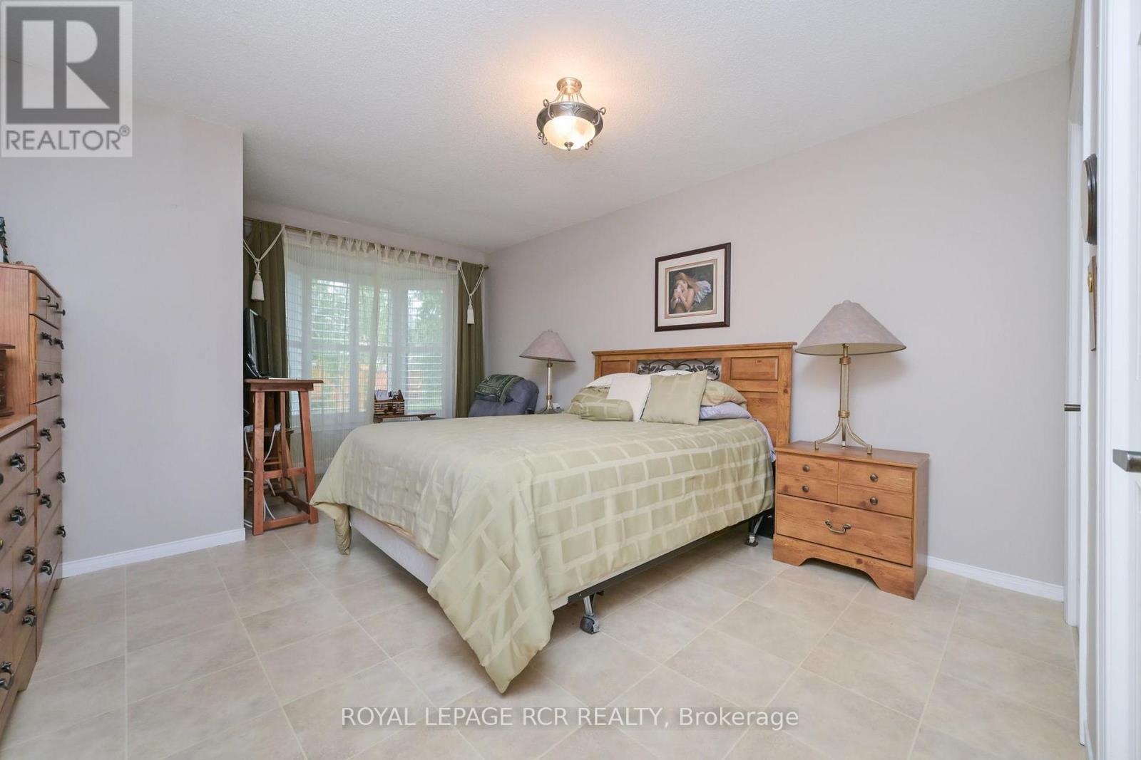 7 DELL ARBOR CRESCENT - 15