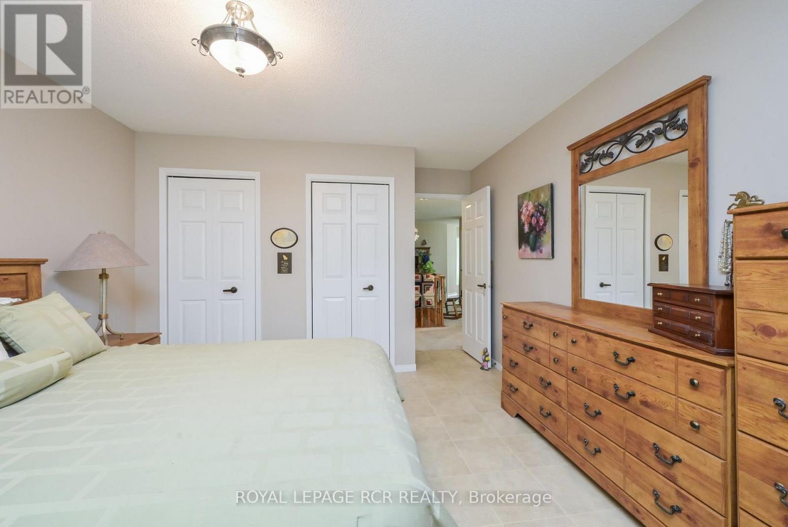 7 DELL ARBOR CRESCENT - 16