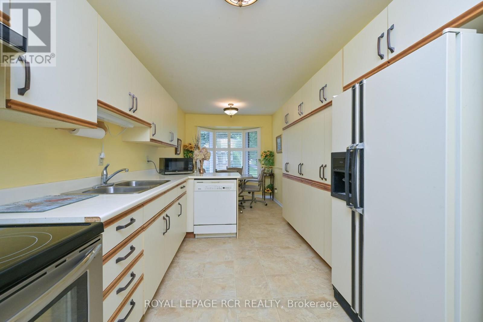 7 DELL ARBOR CRESCENT - Image 5