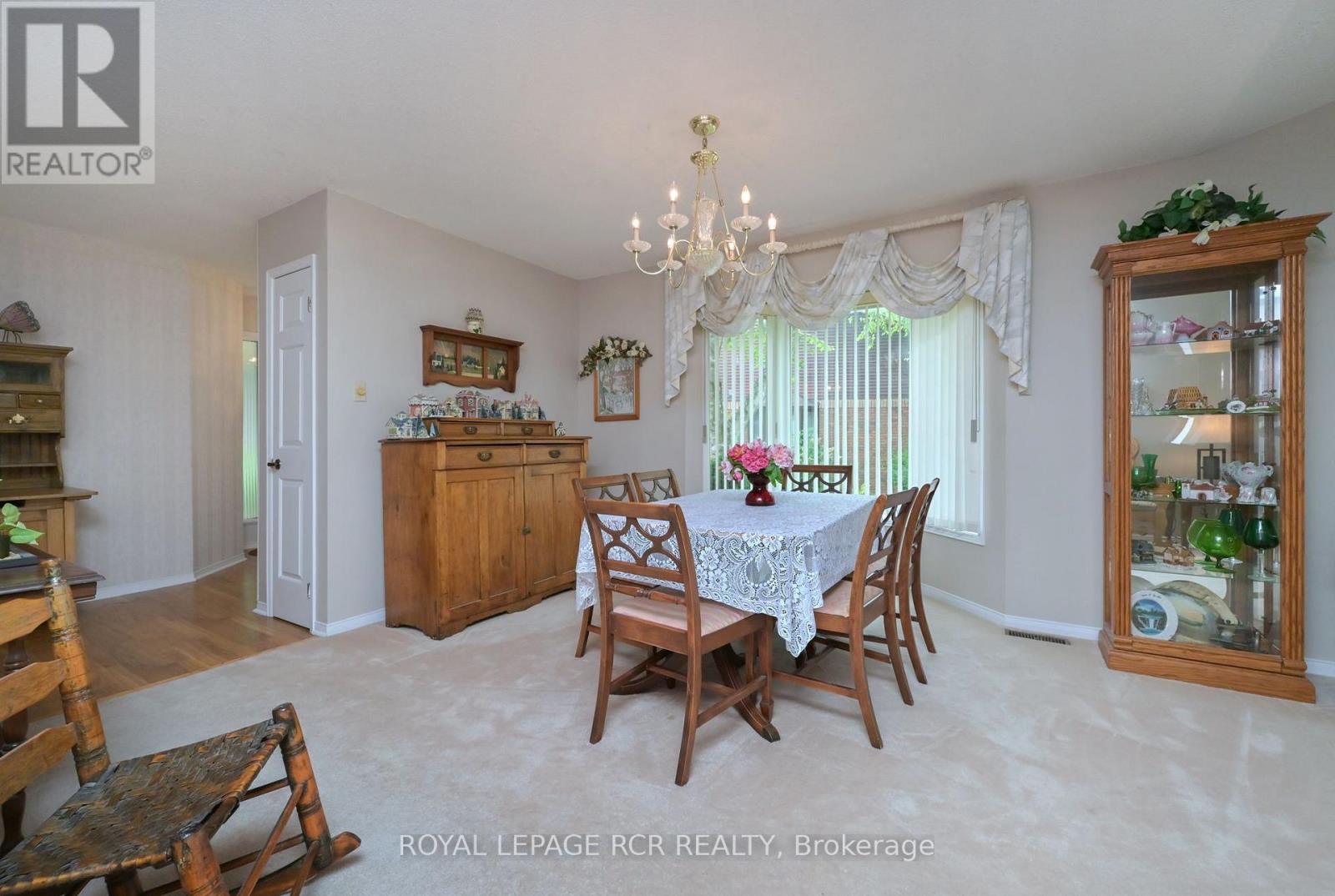 7 DELL ARBOR CRESCENT - 9