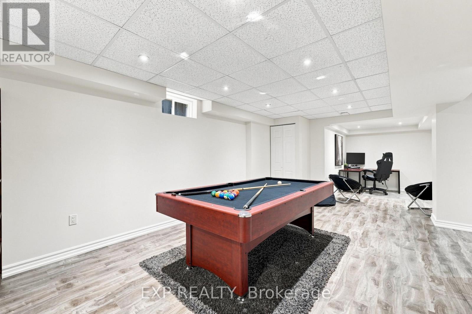 70 THORNLODGE DRIVE - Image 34
