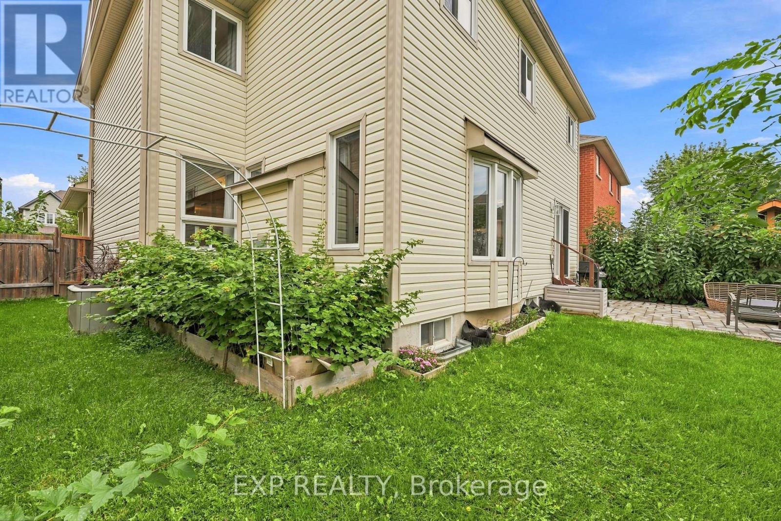 70 THORNLODGE DRIVE - Image 40