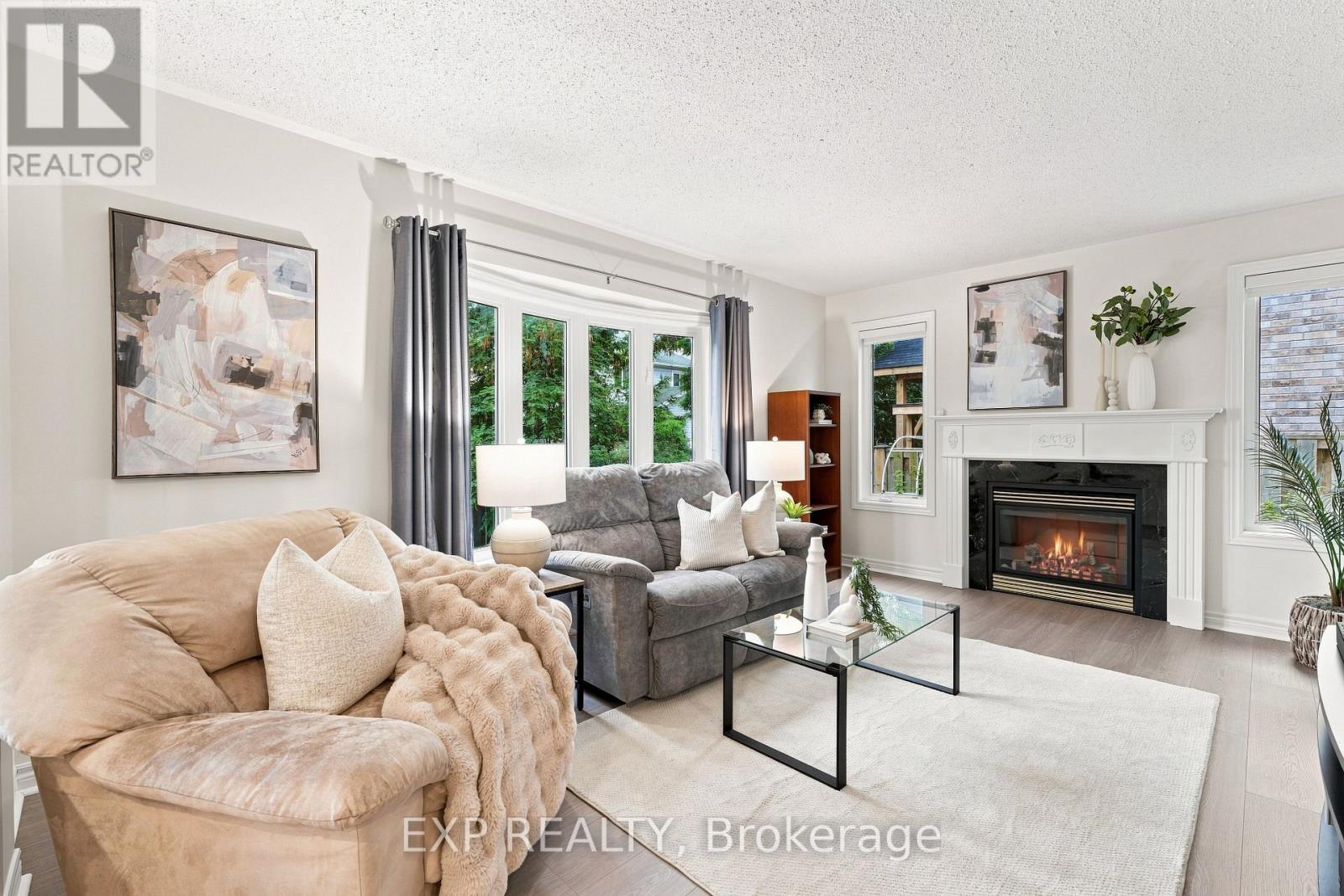 70 THORNLODGE DRIVE, Georgina (Keswick South) — photo 7