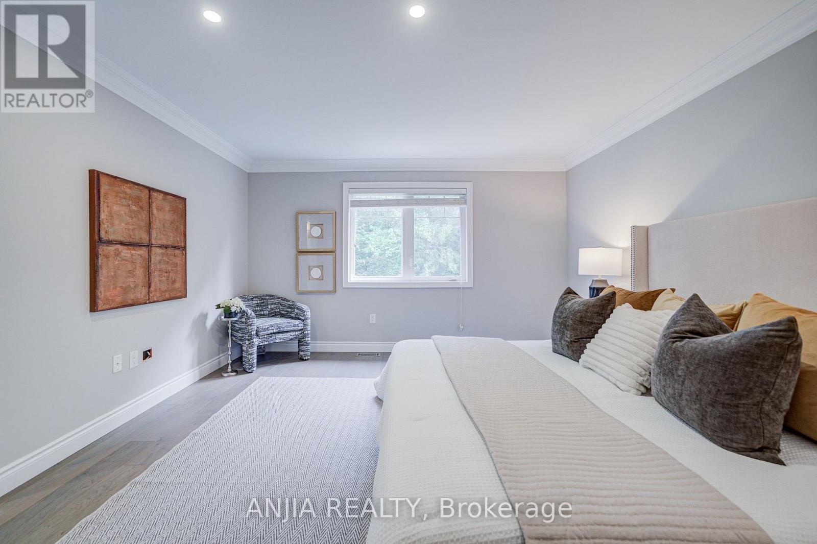 30 ELMEADE LANE - 28