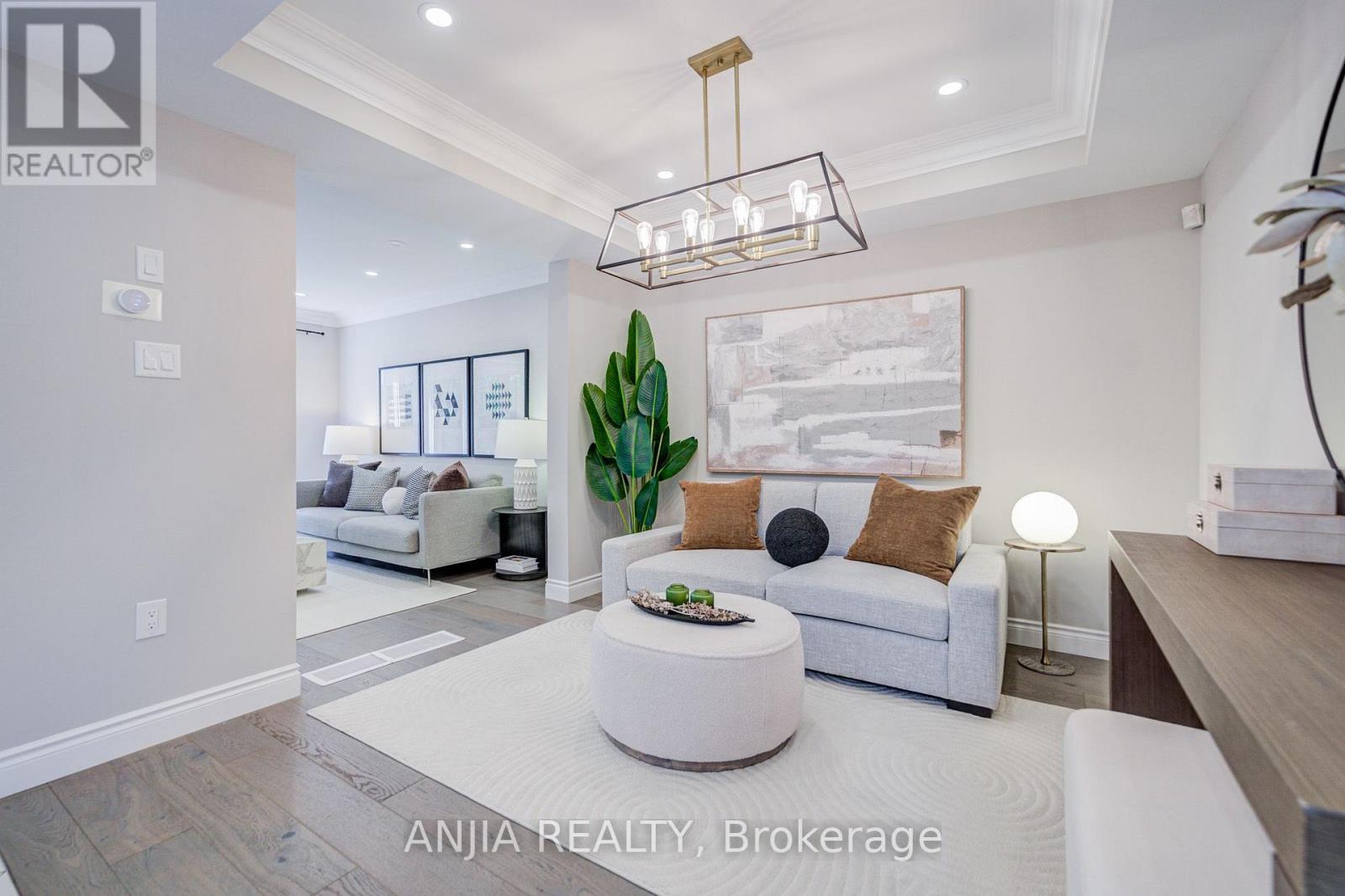 30 ELMEADE LANE - 4