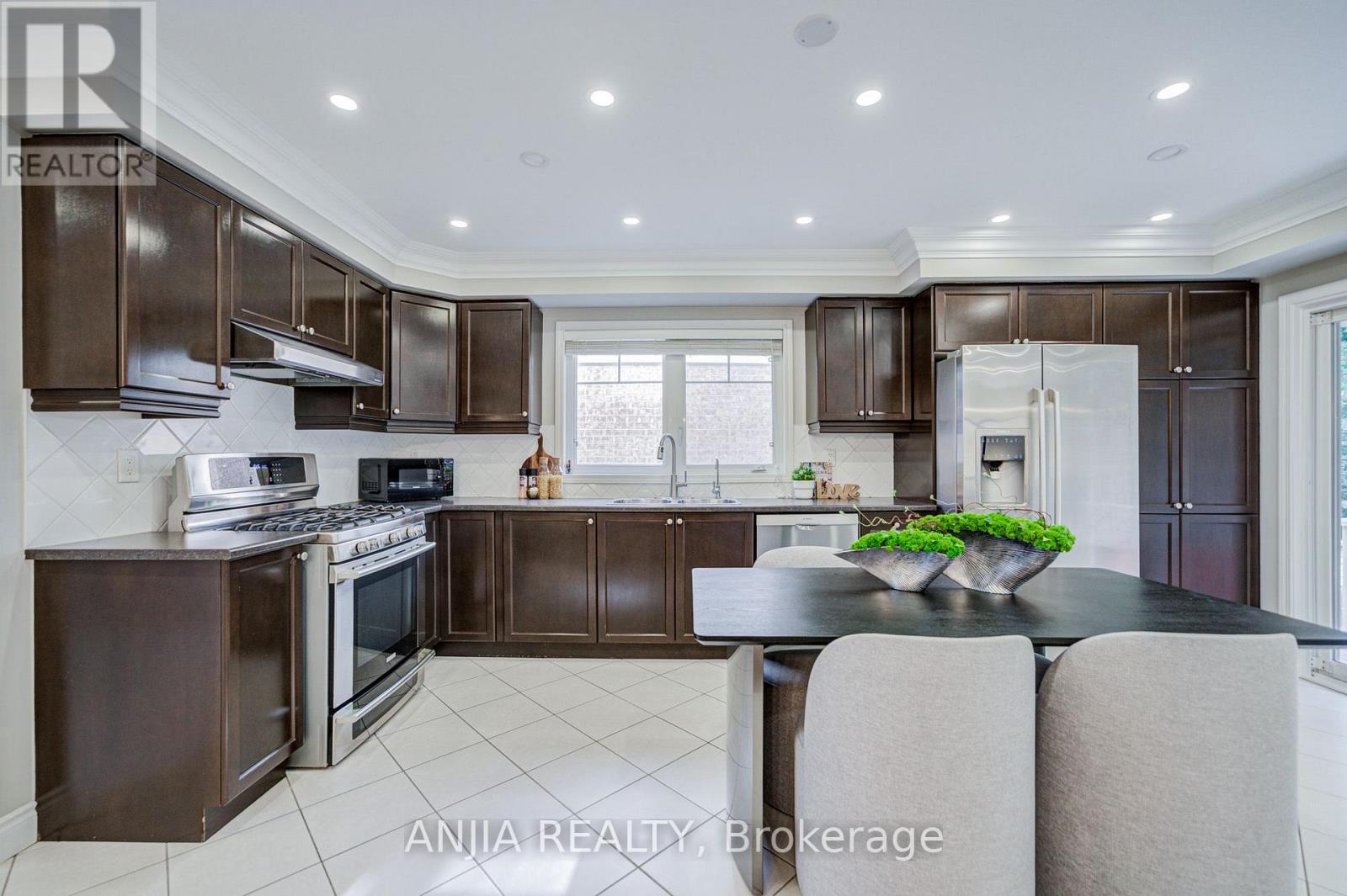 30 ELMEADE LANE - 8