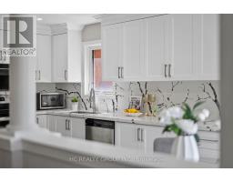 86 Beare Trail, Newmarket, ON L3X3B3 Photo 13