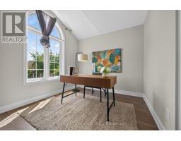 86 Beare Trail, Newmarket, ON L3X3B3 Photo 19
