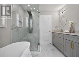86 Beare Trail, Newmarket, ON L3X3B3 Photo 29