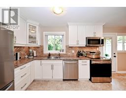 140 Lundy's Lane, Newmarket, ON L3Y3S3 Photo 12