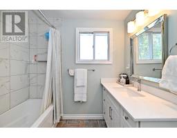 140 Lundy's Lane, Newmarket, ON L3Y3S3 Photo 33