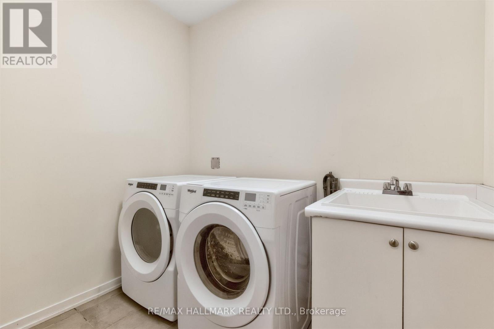 62 PANTHEON LANE - Image 38