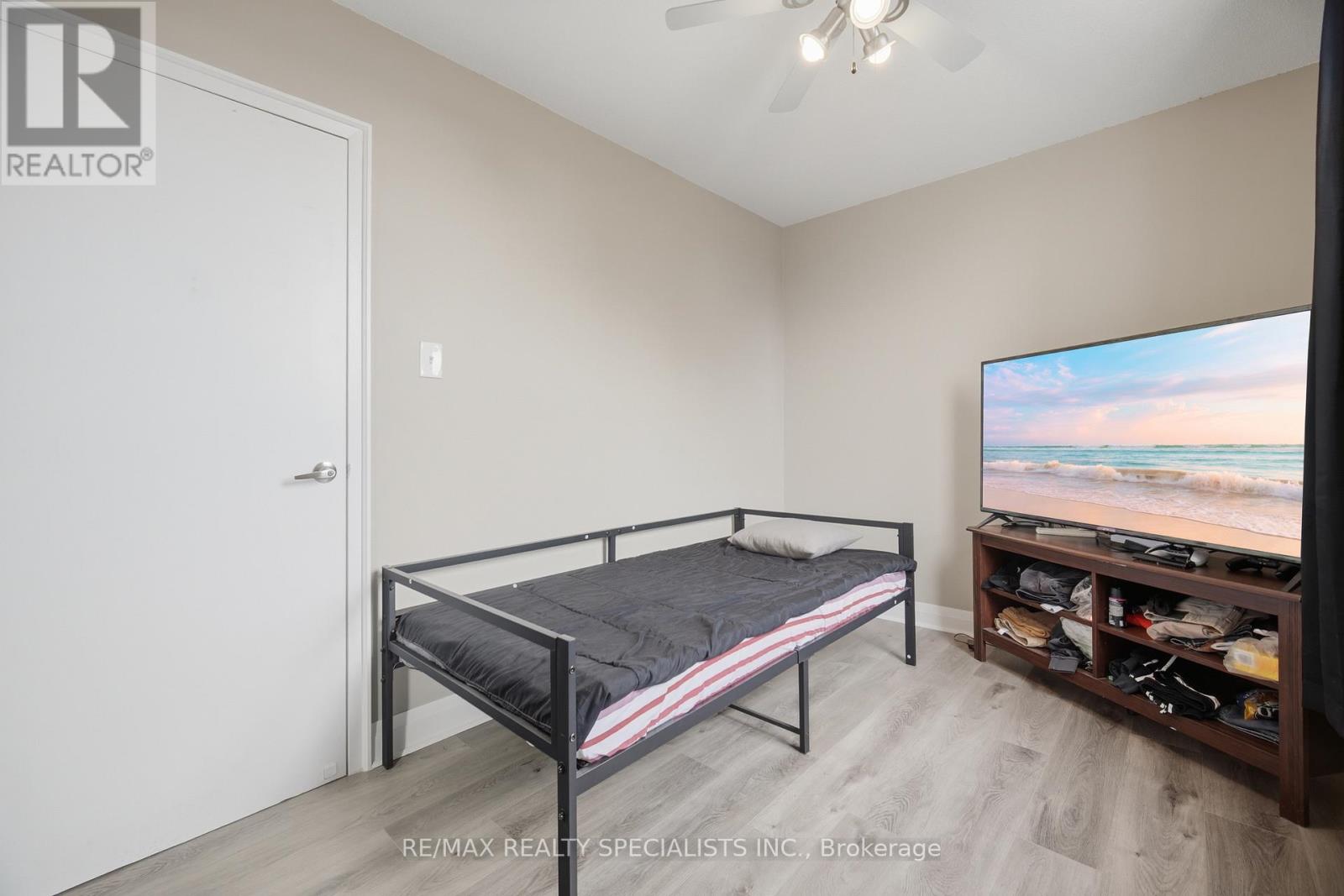 #403 3065 QUEEN FREDERICA DRIVE - Image 27