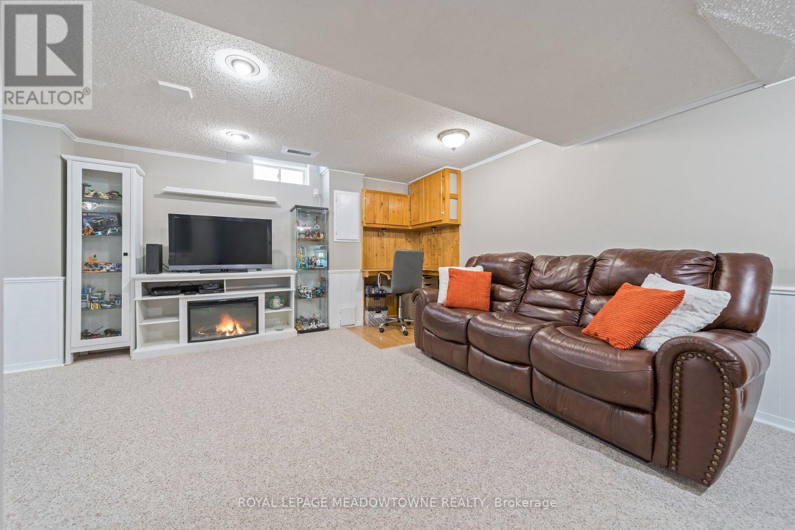 145 EATON STREET - 36