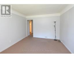 Living room - 39 Chester Road, Hamilton, ON L8E1X8 Photo 11