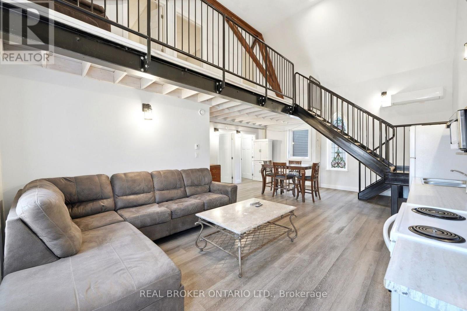 20 MILL STREET E, Perth East (Milverton) — photo 5