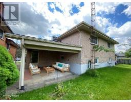 Laundry room - 260 Bruce Street, Brantford, ON N3S4Z9 Photo 10