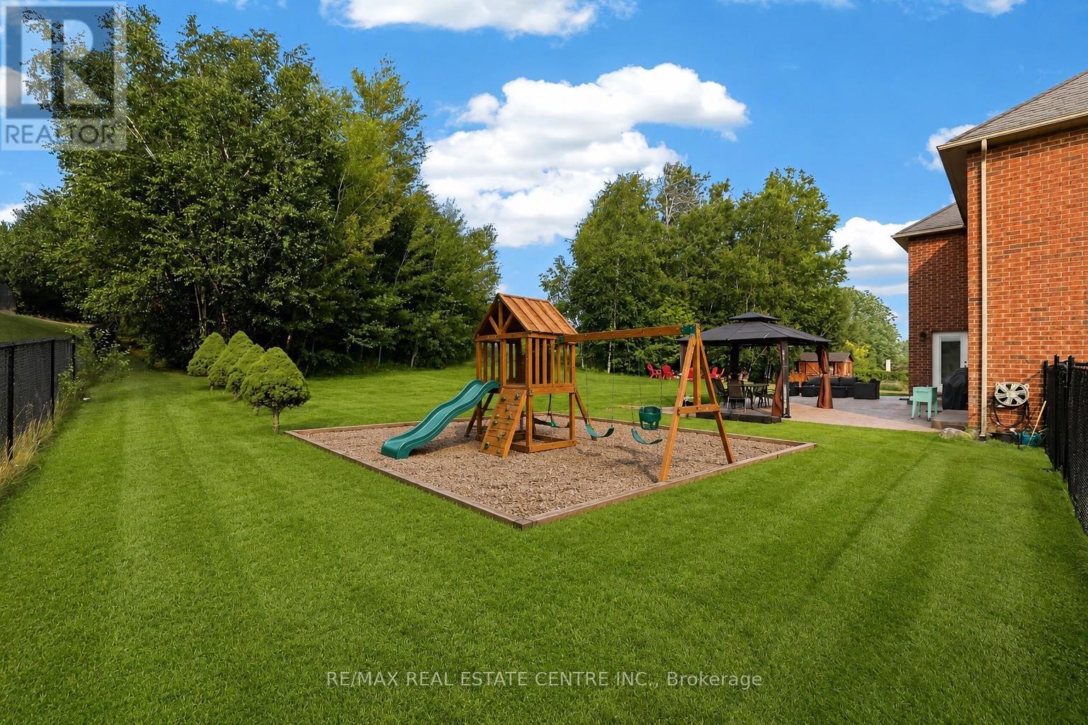 24 BROOKHAVEN CRESCENT - Image 47