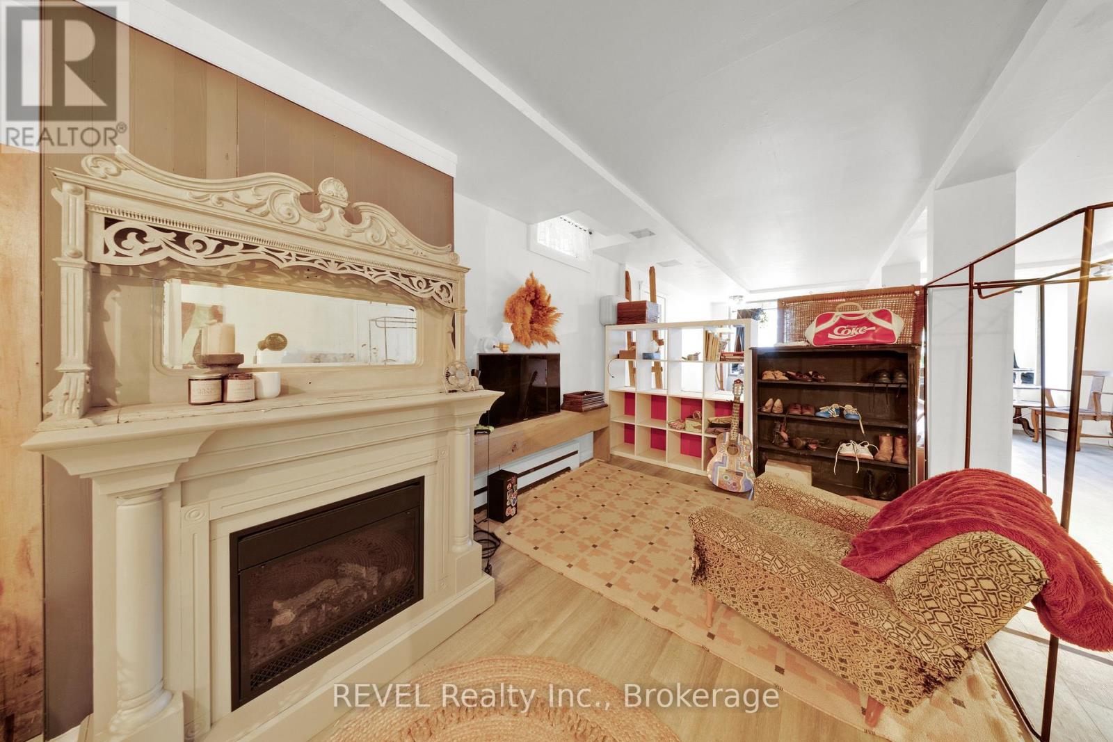 STUDIO - 1433 PELHAM STREET, Pelham (Fonthill) — photo 9