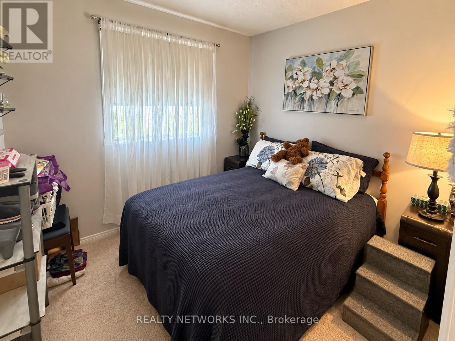 1126 GATINEAU BOULEVARD - 8