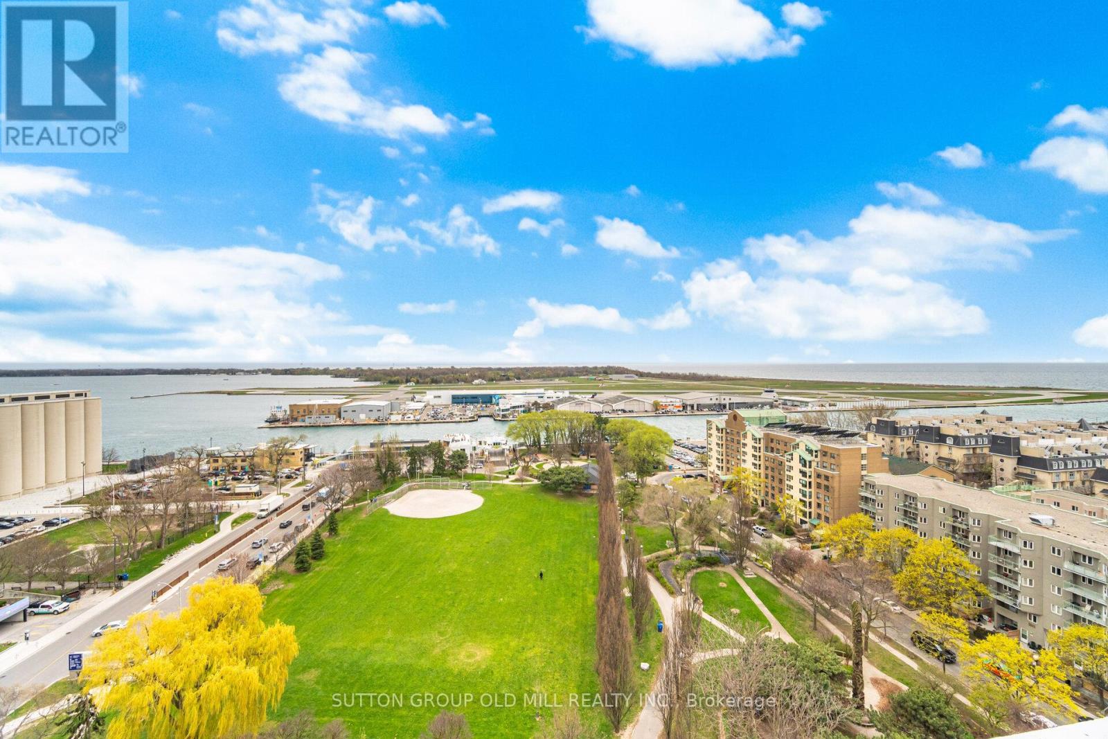 #909 650 QUEENS QUAY W - Image 32