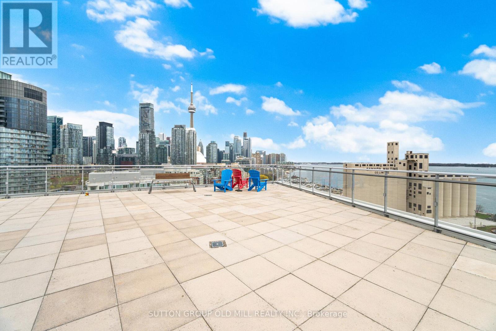 #909 650 QUEENS QUAY W - 31