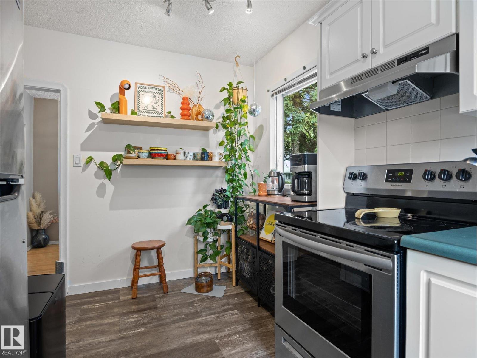 13507 110A AV NW - 14