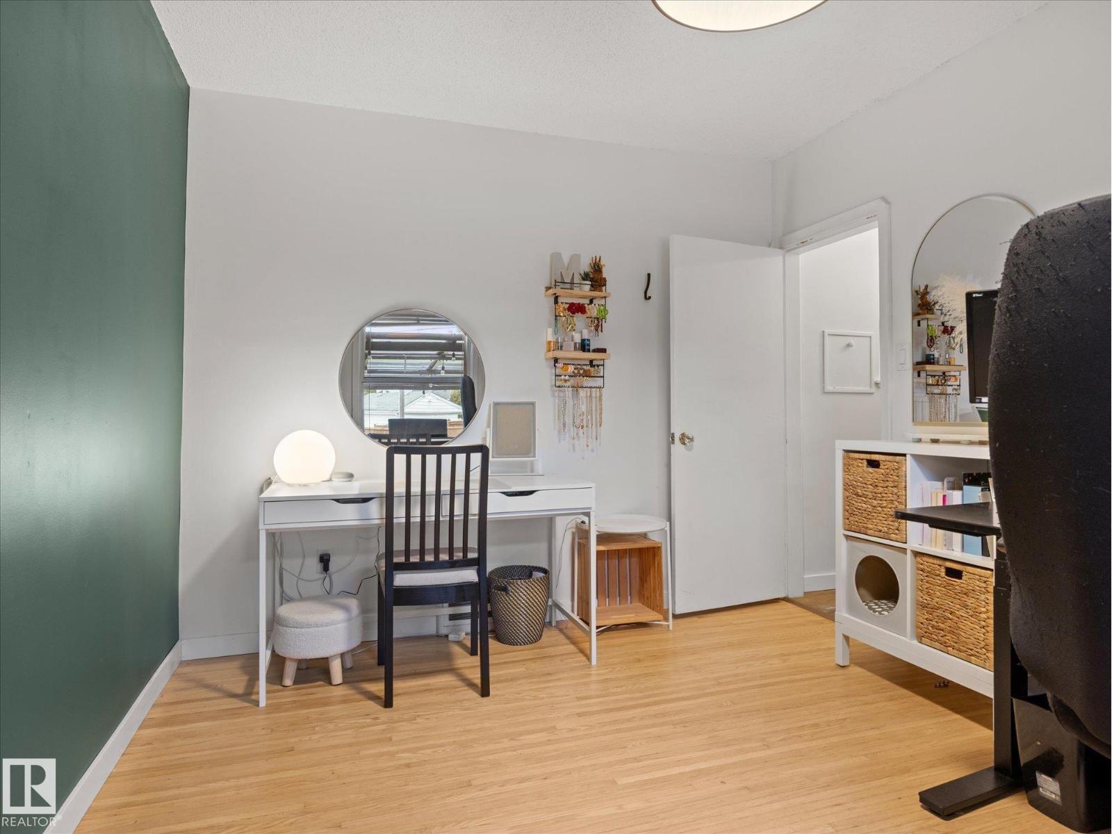 13507 110A AV NW - 19