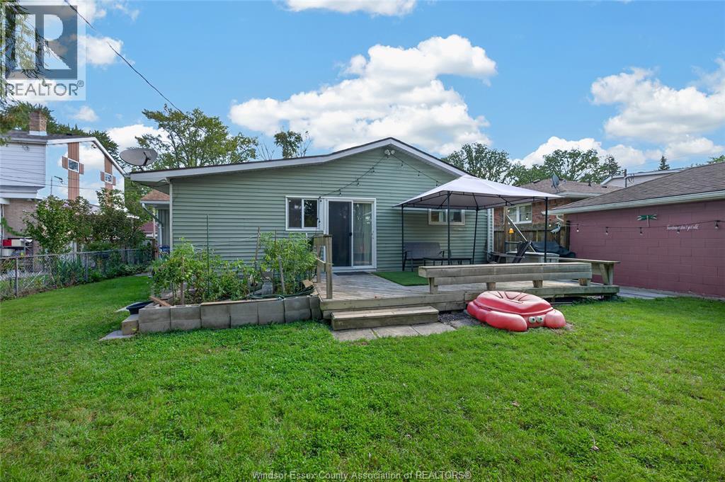 841 Rossini BOULEVARD - 30