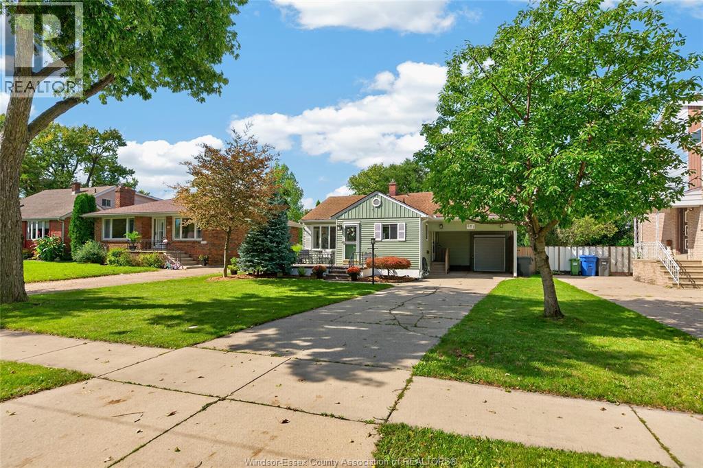 841 Rossini BOULEVARD - 3