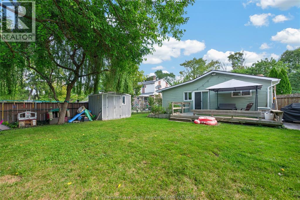 841 Rossini BOULEVARD - Image 31