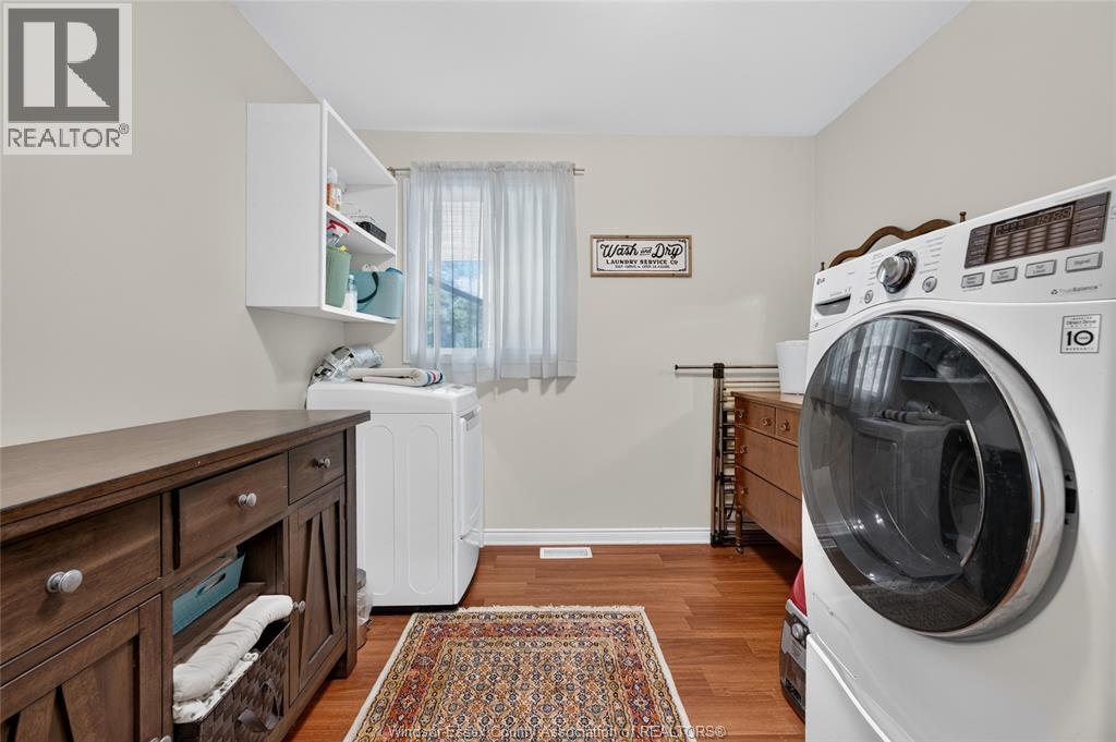 841 Rossini BOULEVARD - Image 18
