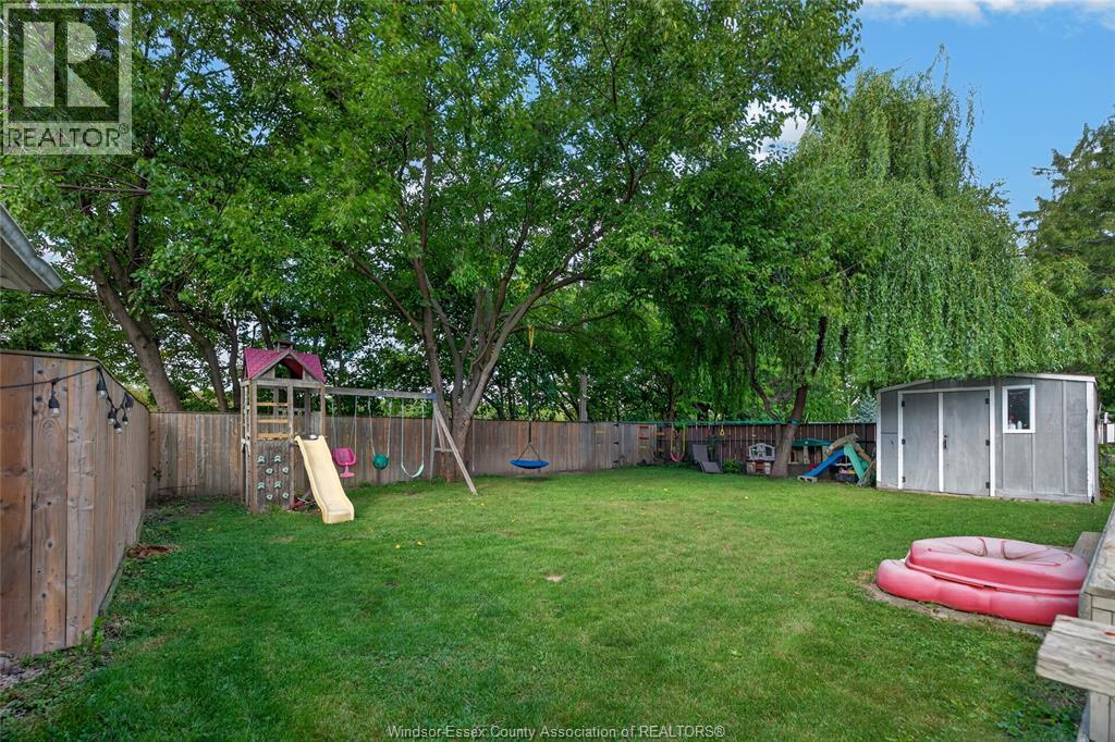 841 Rossini BOULEVARD - Image 29