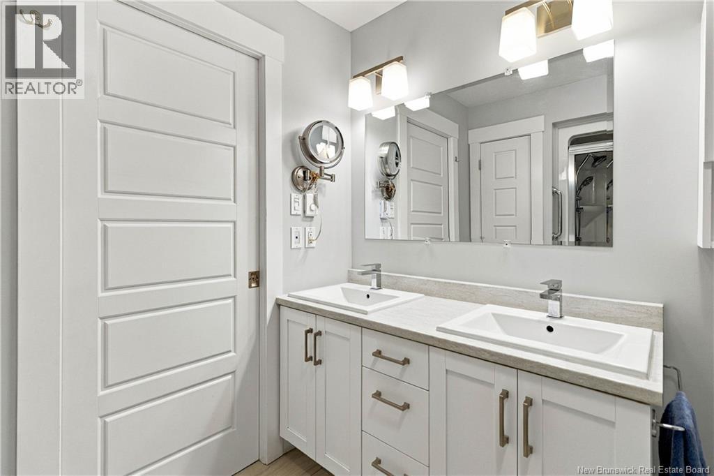 19 Satleville Crescent - Image 32