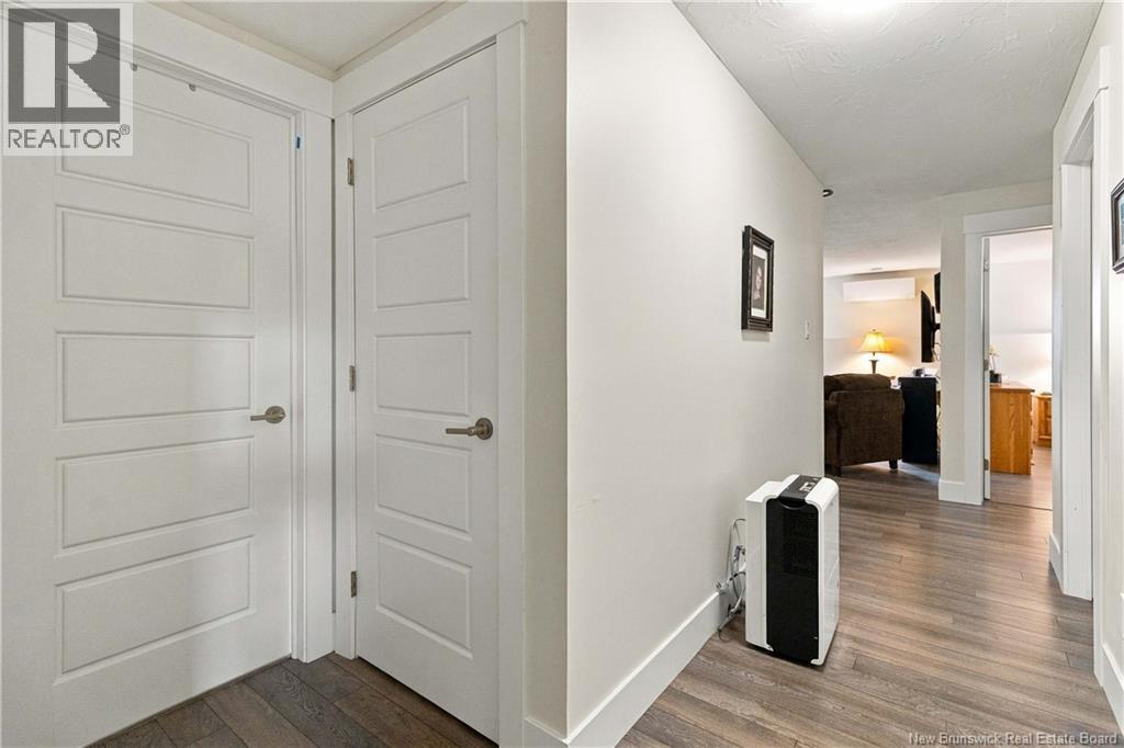 19 Satleville Crescent - Image 36