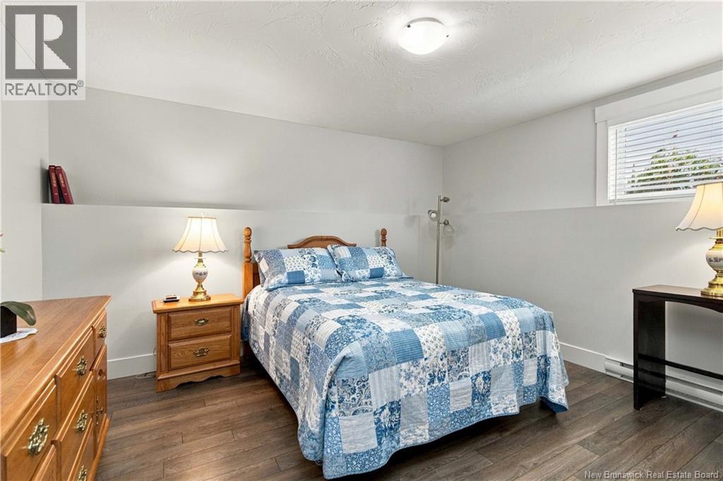 19 Satleville Crescent - Image 40