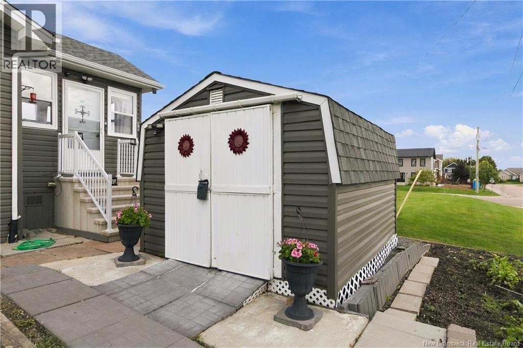 19 Satleville Crescent - Image 45