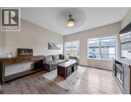 Primary Bedroom - 132 Evansborough Way Nw, Calgary, AB T3P1B1 Photo 11
