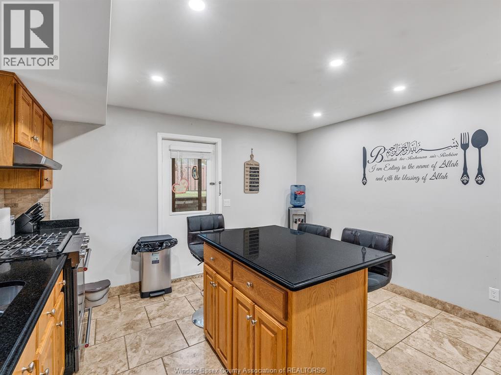 2068 Lesperance - Image 30