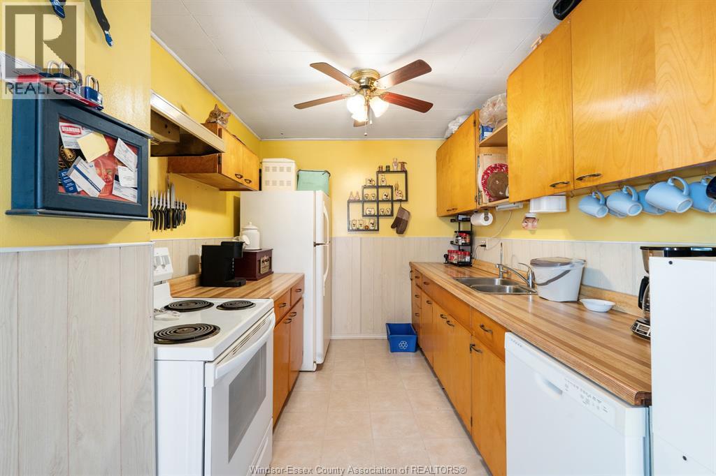 1052 Felix AVENUE - Image 17