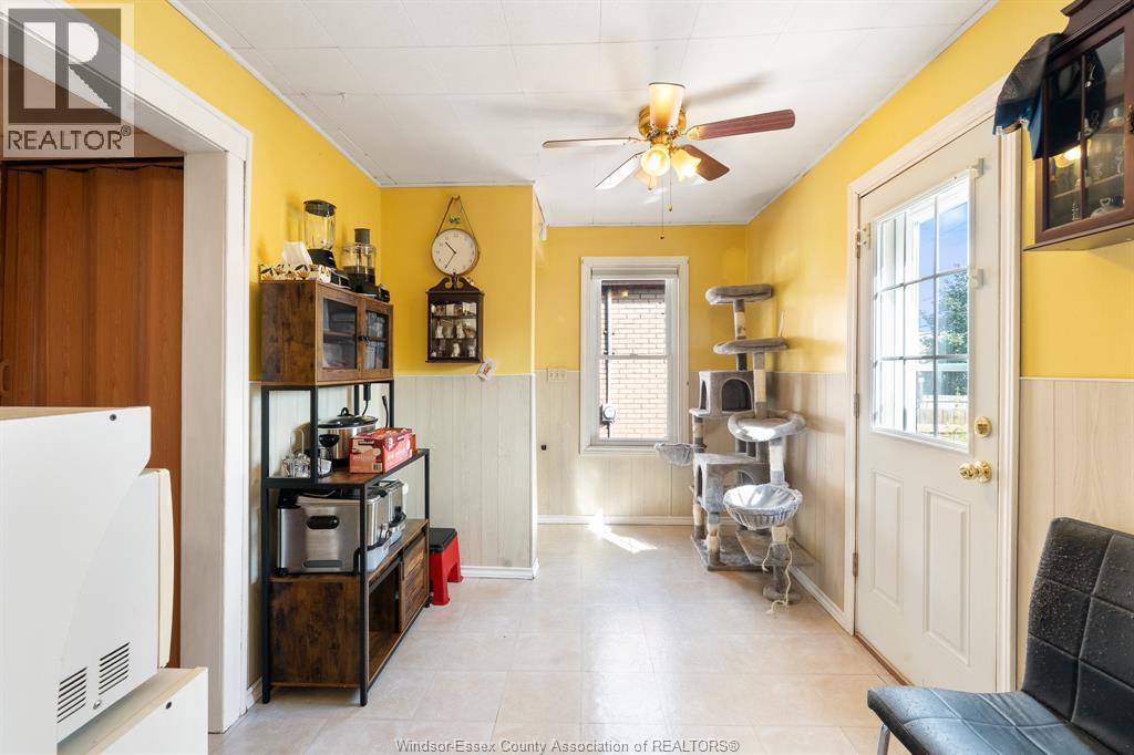 1052 Felix AVENUE - Image 18