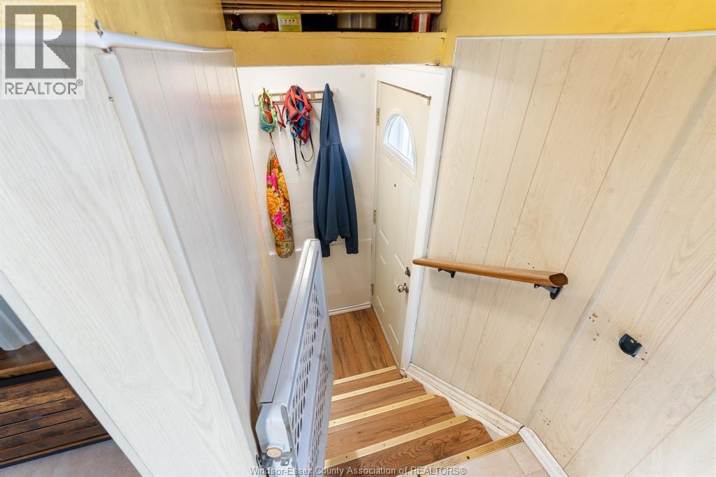 1052 Felix AVENUE - Image 25