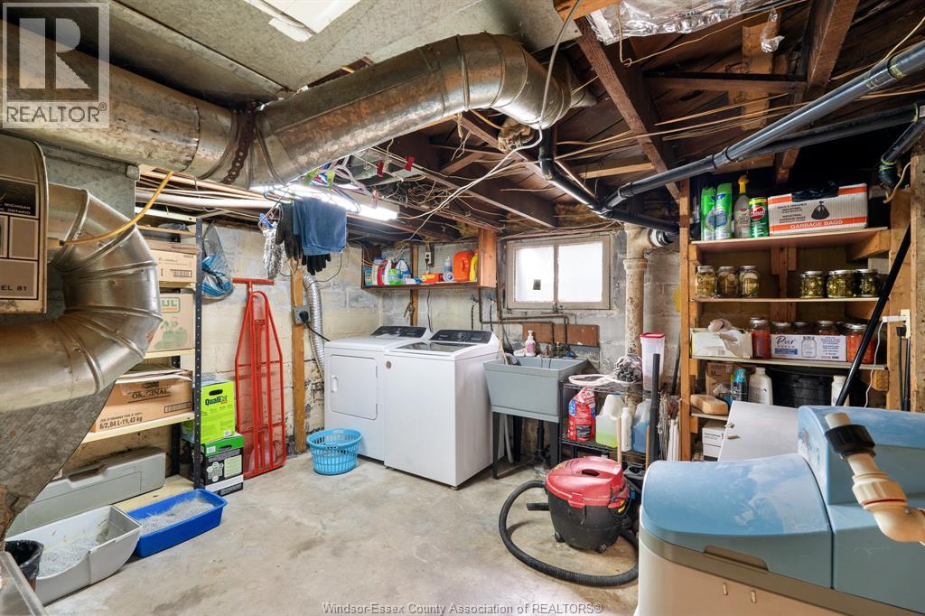 1052 Felix AVENUE - Image 28