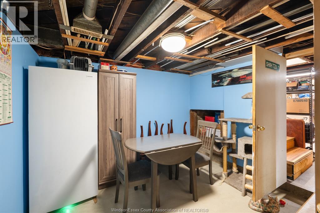 1052 Felix AVENUE - Image 31