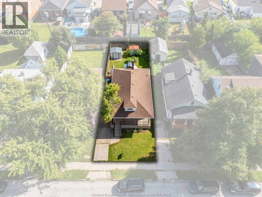 1052 Felix AVENUE - 4